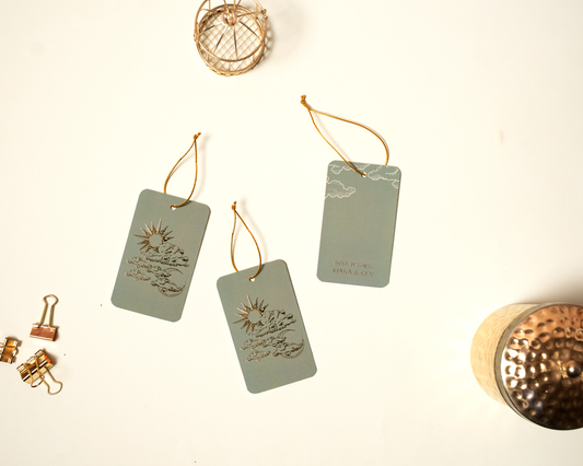 Aurelis Hanging Tag