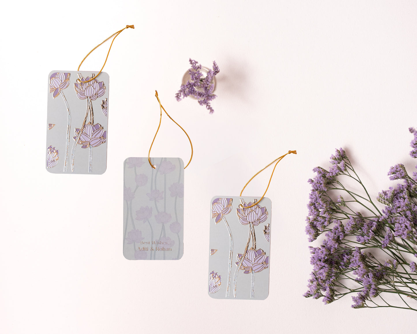 Nelora Hanging Tag